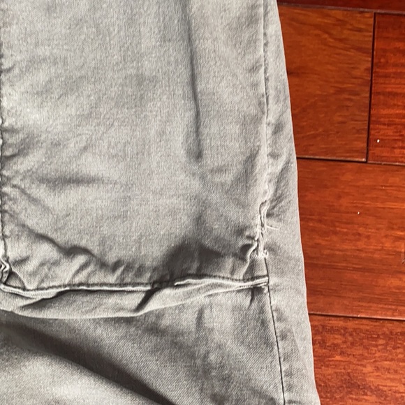 Men’s Cargo Pants- Zip off To Shorts! - Picture 6 of 10